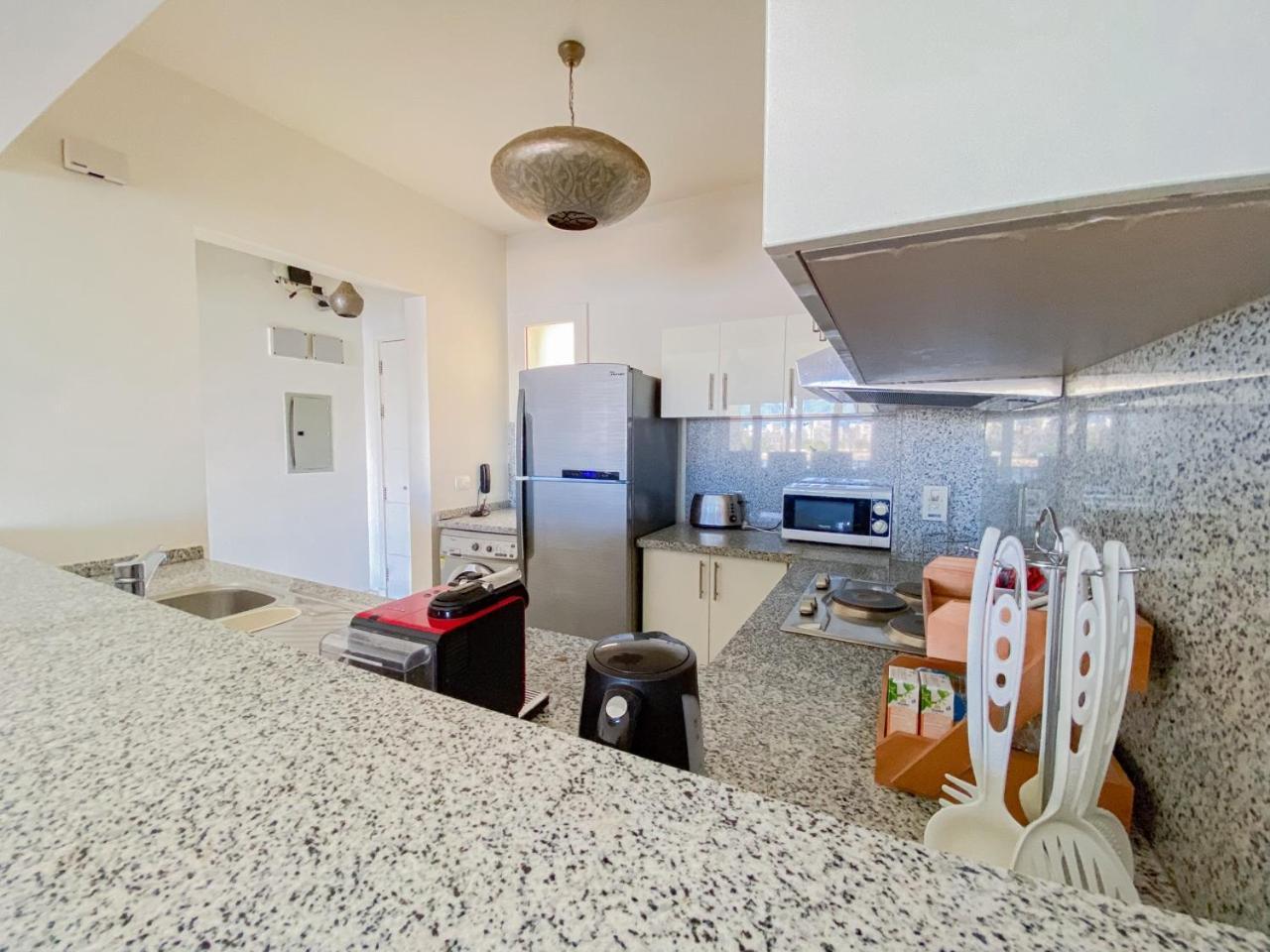 Nayah Stays, Joubal Lagoons Flowery Апартаменты *