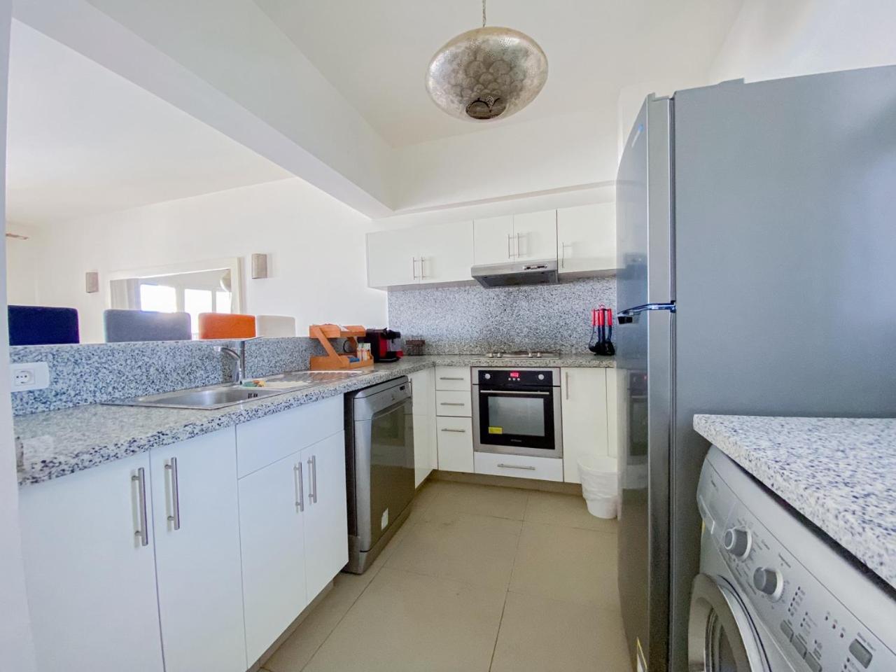 Appartement Nayah Stays, Joubal Lagoons Flowery *